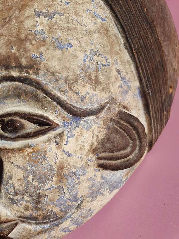 Vintage Congolese Punu Mask from Gabon Representing Idealized Female Ancestors Faces