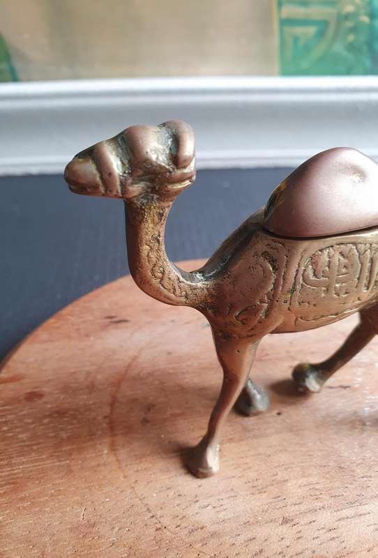 Vintage Solid Brass Egyptian Detailed Camel Ash Tray