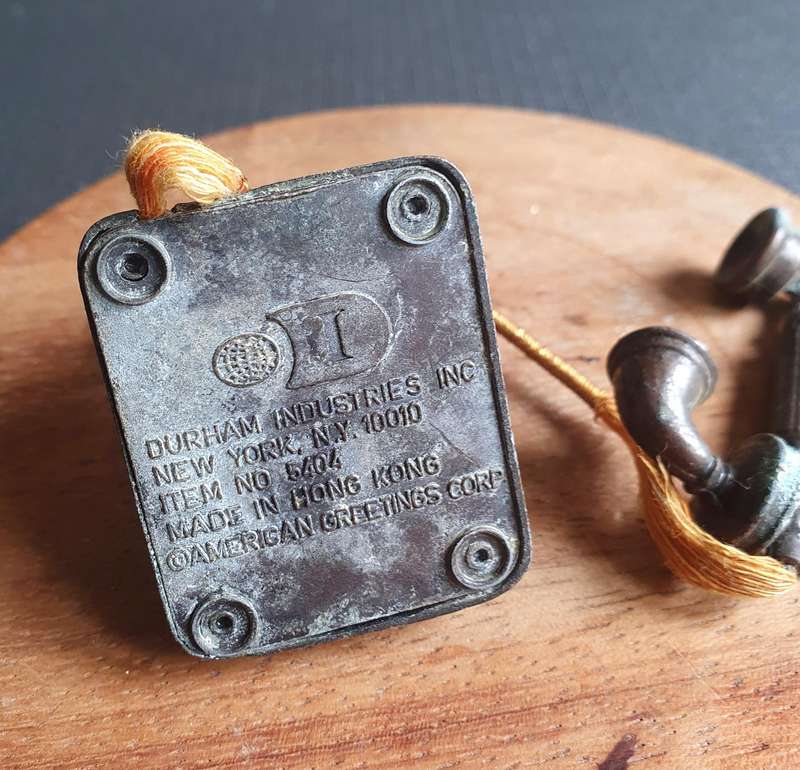Vintage Durham Industries Die Cast Metal Old Telephone & Gramaphone Record Player Miniture