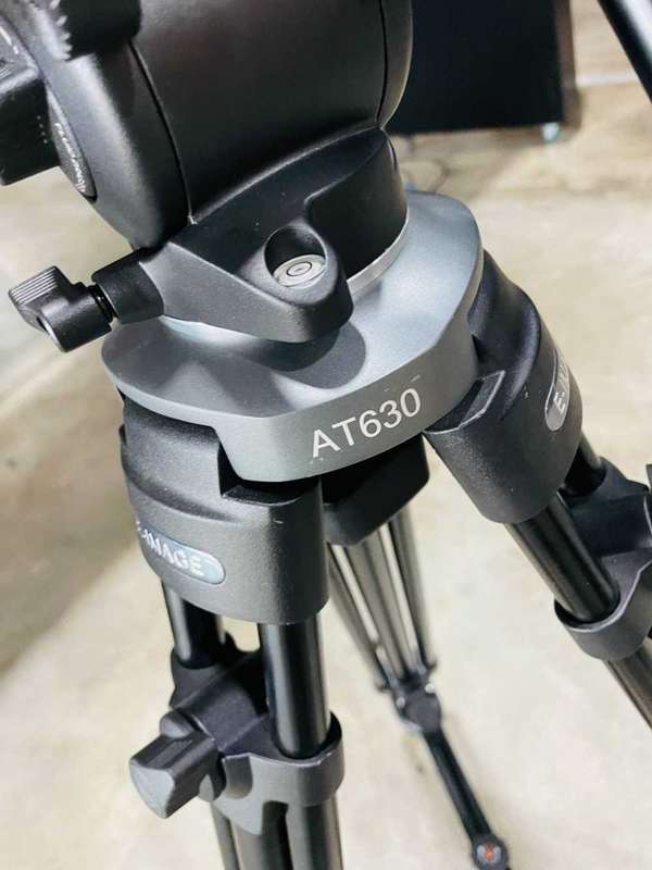 E-IMAGE Professional Heavy-Duty Tripod Stand Kit EK630