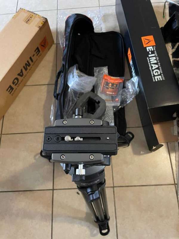 E-IMAGE Professional Heavy-Duty Tripod Stand Kit EK630