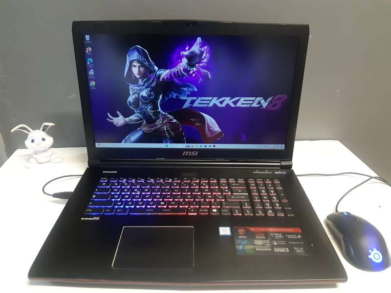 MSI GE72MVR 7RG APACHE PRO