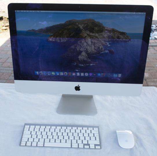 Ultra Slim iMac, core i5, 8gb ram, 1tb hdd, 21.5" display, mac os catalina