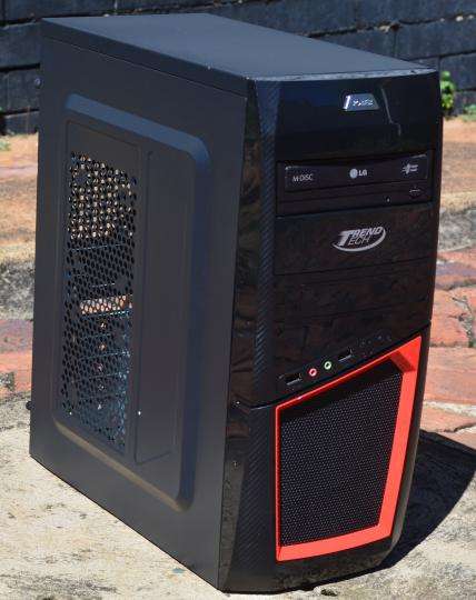 stylish desktop pc, intel core i3, 8gb ram, 1tb hd, vga, dvdrw, win 11 Pro, etc