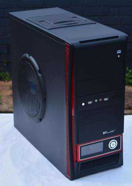 stylish desktop pc, intel core i3, 8gb ram, 500g hd, vga, dvdrw, win 11 Pro, etc