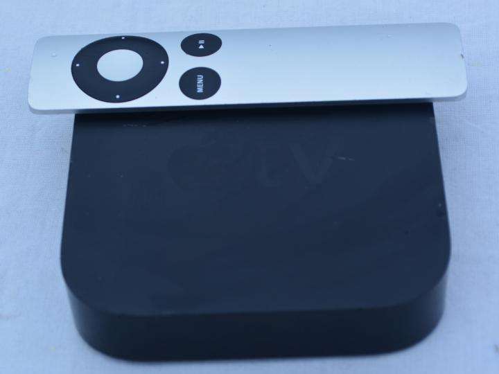 Apple tv, 3rd generation, Apple single-core A5 chip, hdmi, optical audio, wi-fi, etc