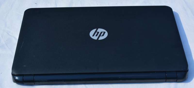 hp15, intel celeron n283, 120gb ssd, 4gb ram, 15.6,  wifi, hdmi, cam, win 11 pro, etc