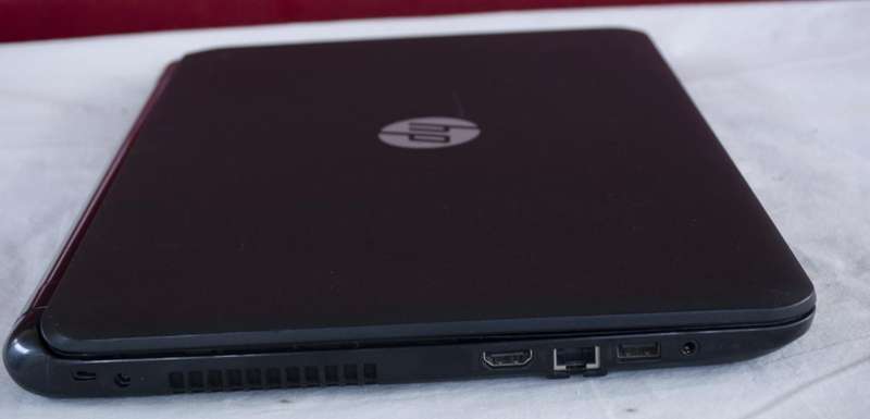 hp15, intel celeron n283, 120gb ssd, 4gb ram, 15.6,  wifi, hdmi, cam, win 11 pro, etc