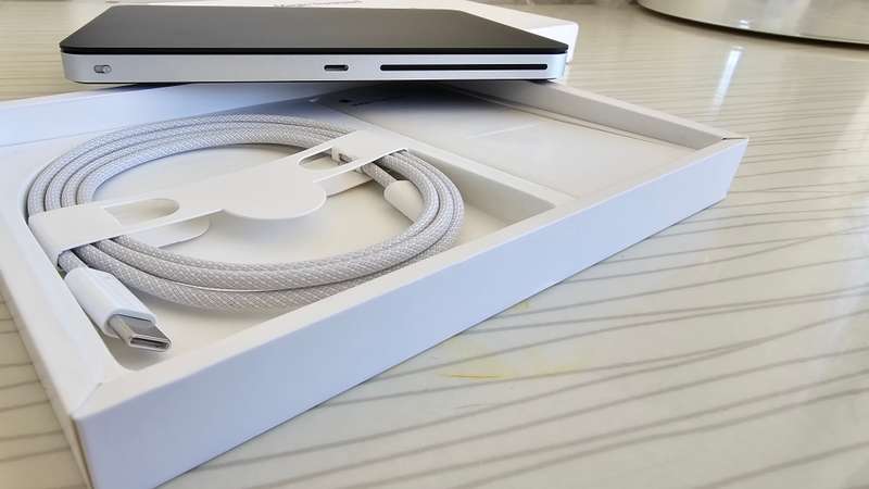 Apple Magic Trackpad