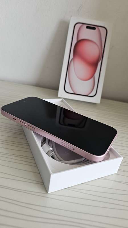 Apple iPhone 15 256GB