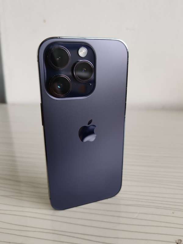 Apple iPhone 14 Pro 256GB - Deep Purple. Free Impact Cover + Screen Protector Worth R800.00