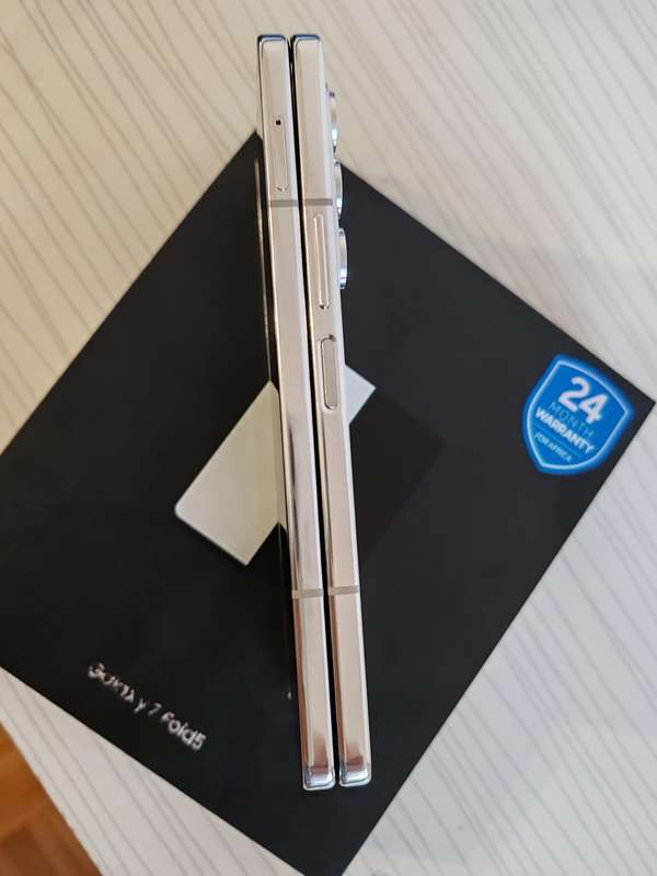 Samsung Z Fold5 256GB Dual Sim - Cream