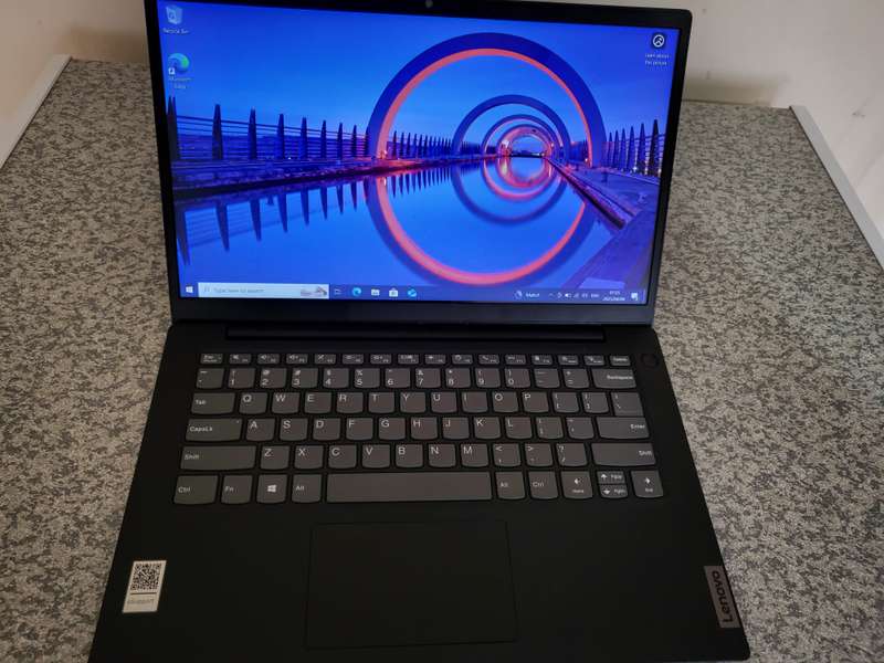 Lenovo V14 G2 ITL Intel 11th Gen i3