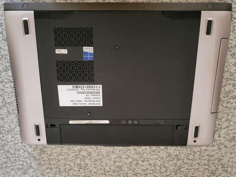 Dell Vostro 3560 i5