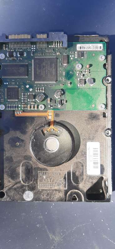 Hard drive 160gb seagate barracuda as is.