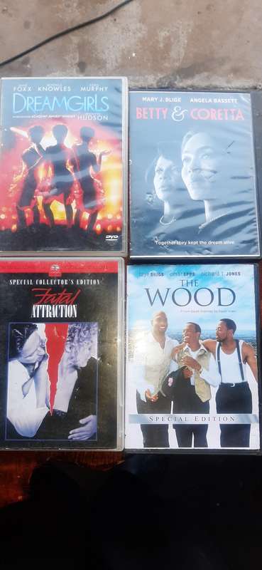 Selection of 24  dvd's movies of all sorts. Look at pics.