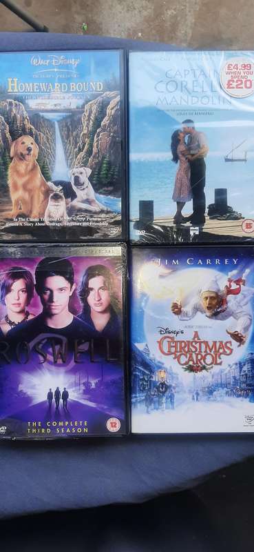 Collection of 10 movie dvd's Dispription on pictures
