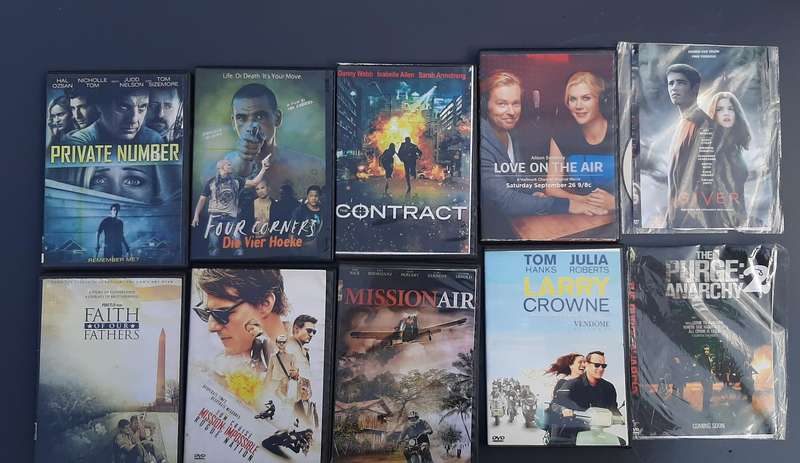 Set of 20 dvd's. Description on photos.