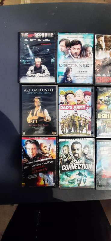 Set of 15 dvd's. Description on photos.