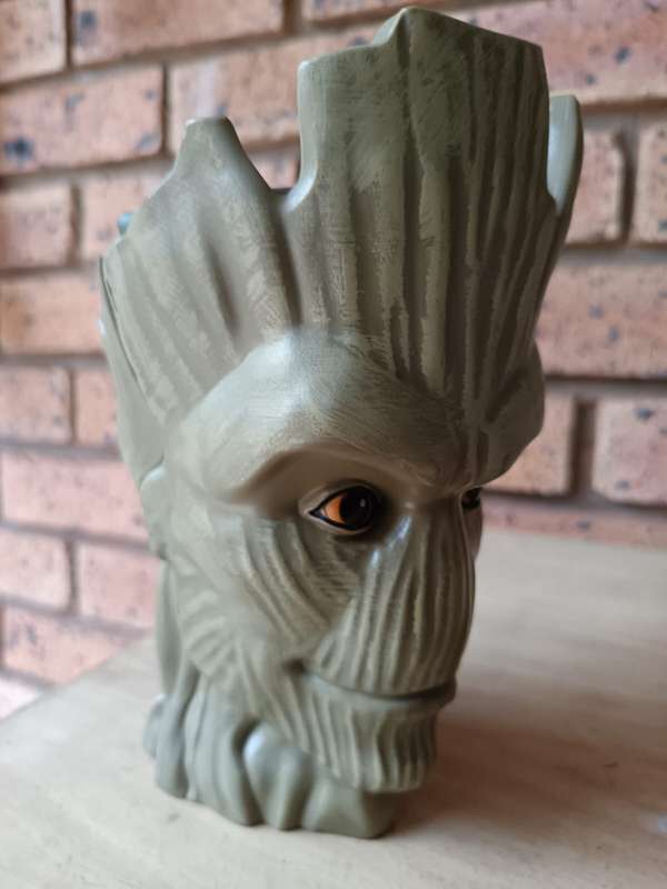 guardians of the  Galaxy-AVENGERS-marvel hard plastic
