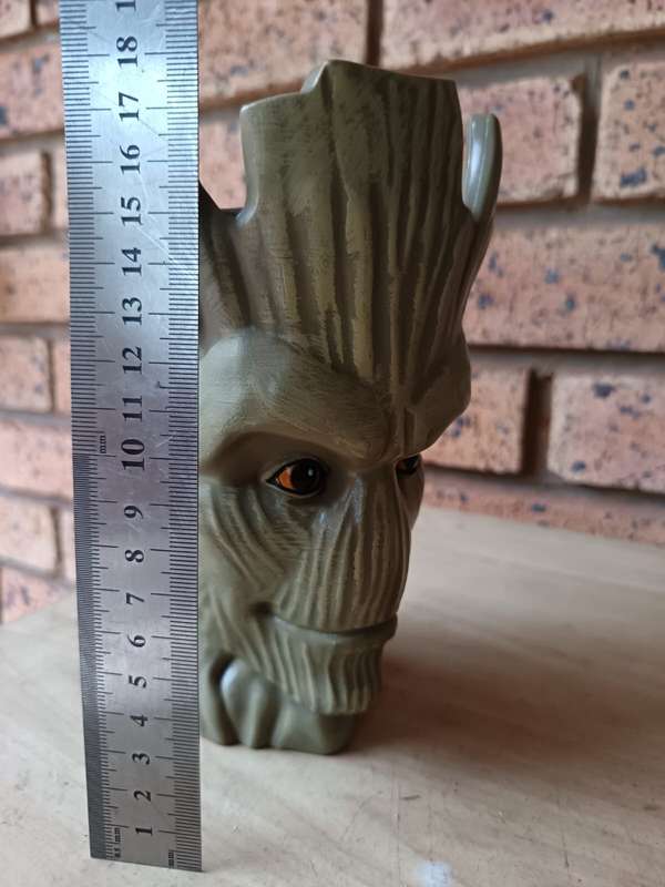 guardians of the  Galaxy-AVENGERS-marvel hard plastic