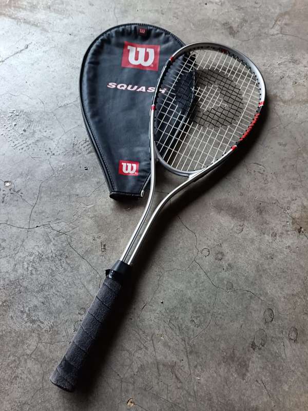 SQUASH RACKET