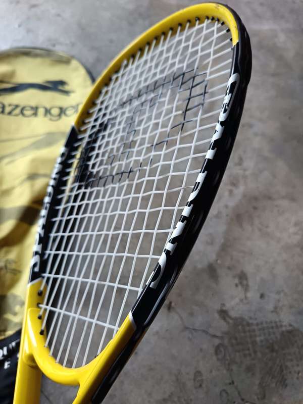 SQUASH RACKET