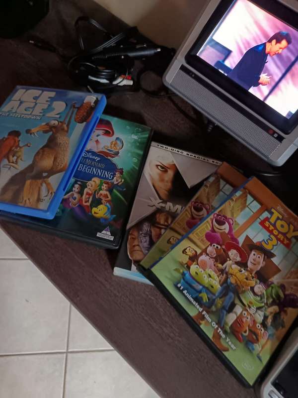 dvd car entertainment