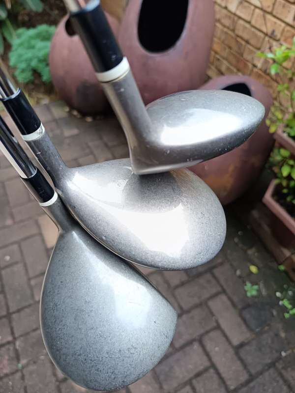 GOLF CLUBS