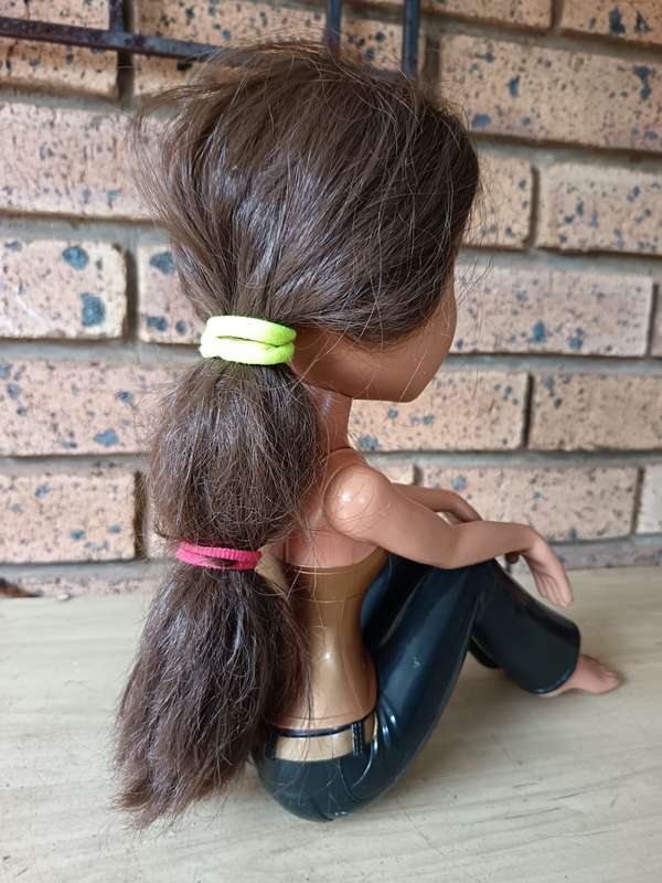 Large bratz funky fashion Makeover Yasmin doll