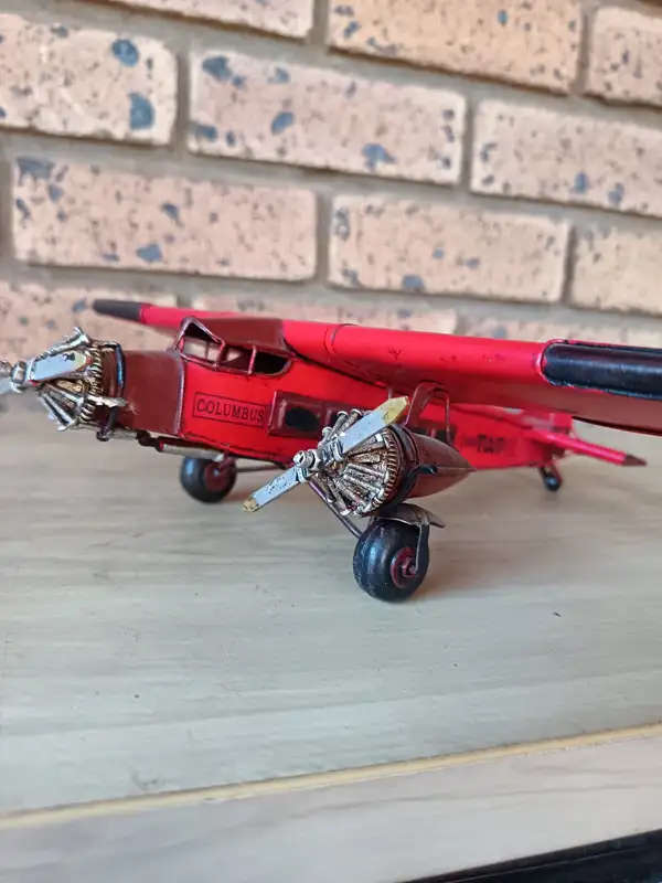 ford tri motor three engine airplane model metal decoration collection in very good condition