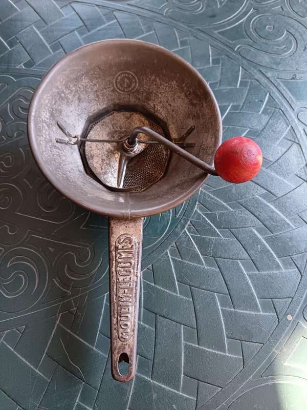 Moulin-Legumes Vintage Potatoe Masher
