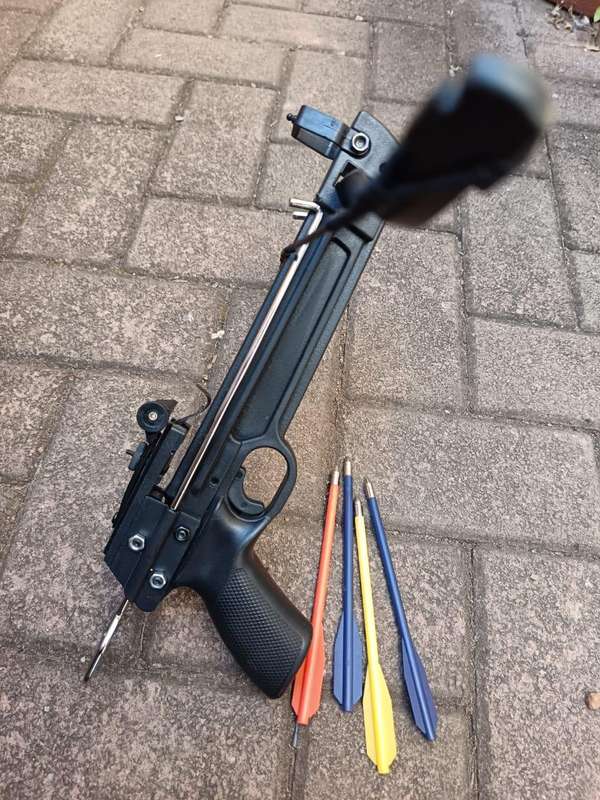 pistol crossbow
