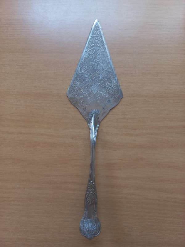 Vintage silver plated Cake an Pie Cutter / Server