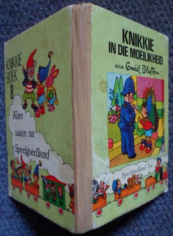 Knikkie in die moeilikheid - Enid Blyton.