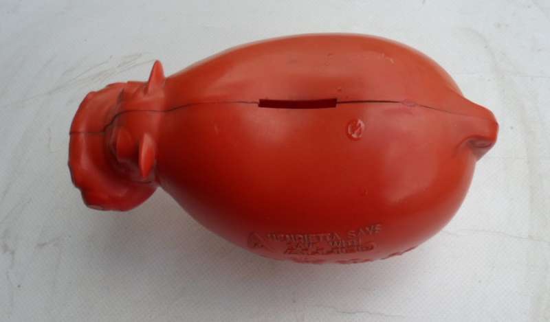 Allied Bank. Henrietta Hippo Saving Bank / Money box. Spaarbussie.