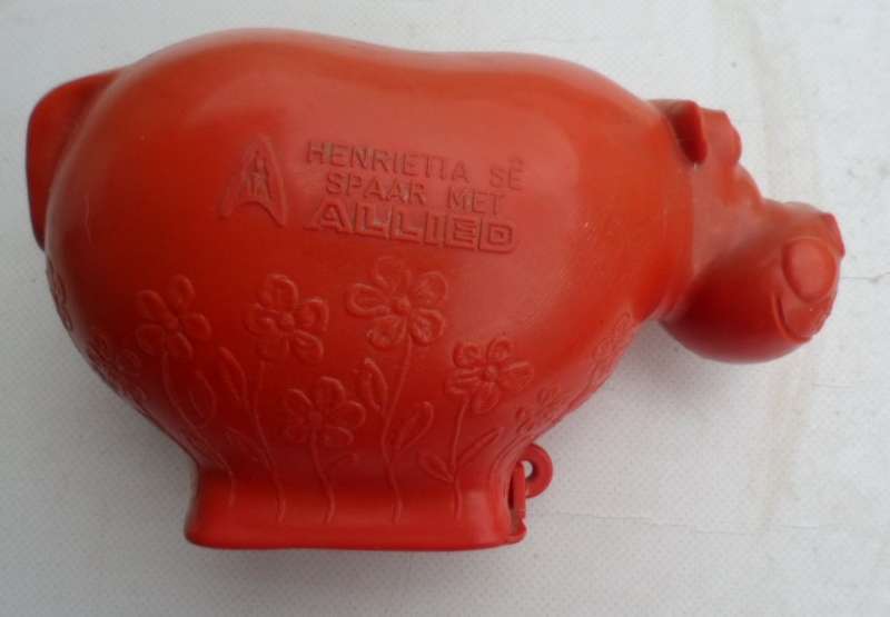 Allied Bank. Henrietta Hippo Saving Bank / Money box. Spaarbussie.