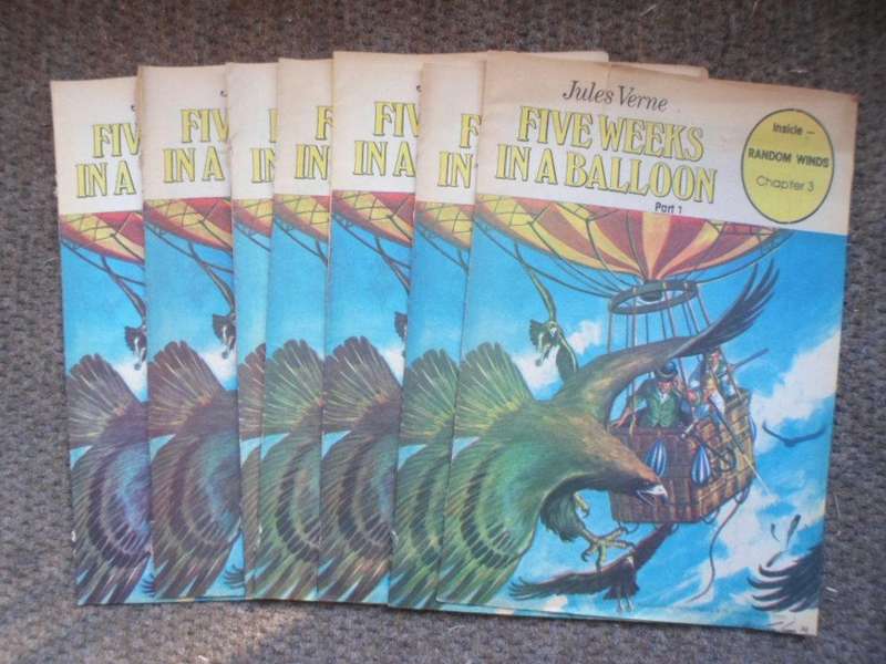 Comics Lot 2. Five weeks in a Balloon - Jules Verne.