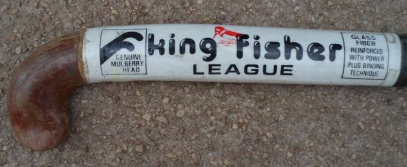 Vintage King Fischer Hockey Stick. 90cm.