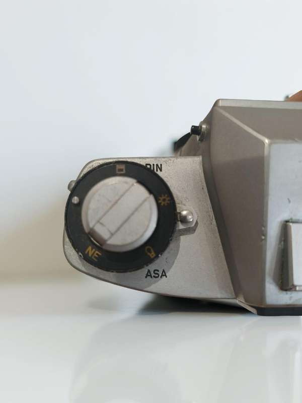  Leica Leicaflex Chrome  1960s Classic in Stunning Condition