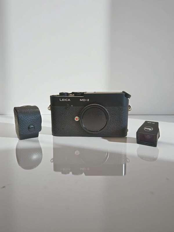 Leica MD-2 35mm Film Camera Body  Classic 1972 All-Mechanical Collector's Body