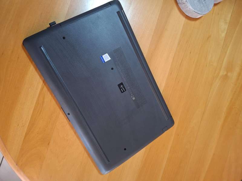 HP intel Core i3 7th Gen 1TB Windows 11 Laptop (4GB Ram)
