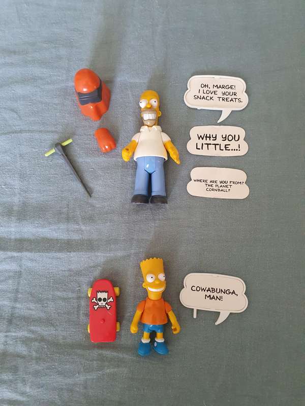 Vintage 1990 The Simpsons HOMER and BART Mattel Figures
