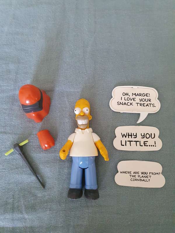 Vintage 1990 The Simpsons HOMER and BART Mattel Figures