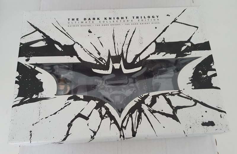 The Dark Knight Trilogy - Ultimate Collector's Edition Blu-ray 2012