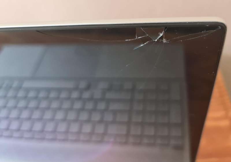 Hp Envy X360 Laptop | i7-1065g7 | 12GB Memory | 256GB SSD | 15.6 FHD Display | Screen Touch Broken