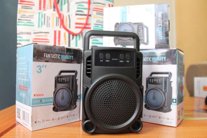 WIRELESS MINI SPEAKER FANTASTIC QUALITY