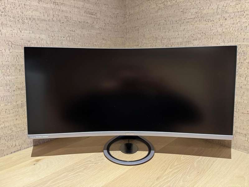 ASUS 34 Inch Ultrawide Gaming Monitor - 100Hz @ 3440x1440 - MX34VQ - Speakers + Wireless charger