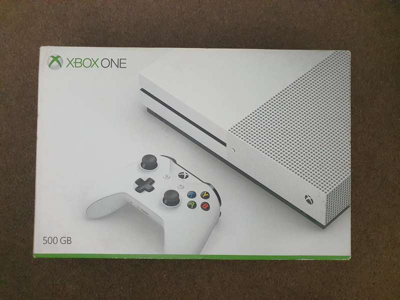 XBox One S 500GiB with Media Remote and Charging Dock and Battery Pack