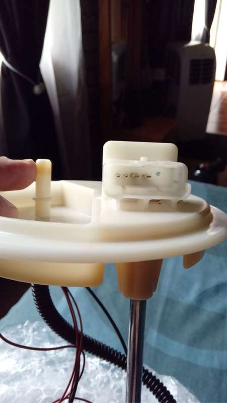 Opel Adam 1L turbo fuel pump